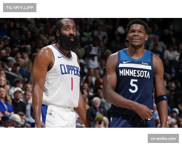 哈登助攻榜第四兼8.3次场均,后撤步三分依旧为联盟标志技术 哈登助攻榜第四兼8.3次场均,后撤步三分依旧为联盟标志技术